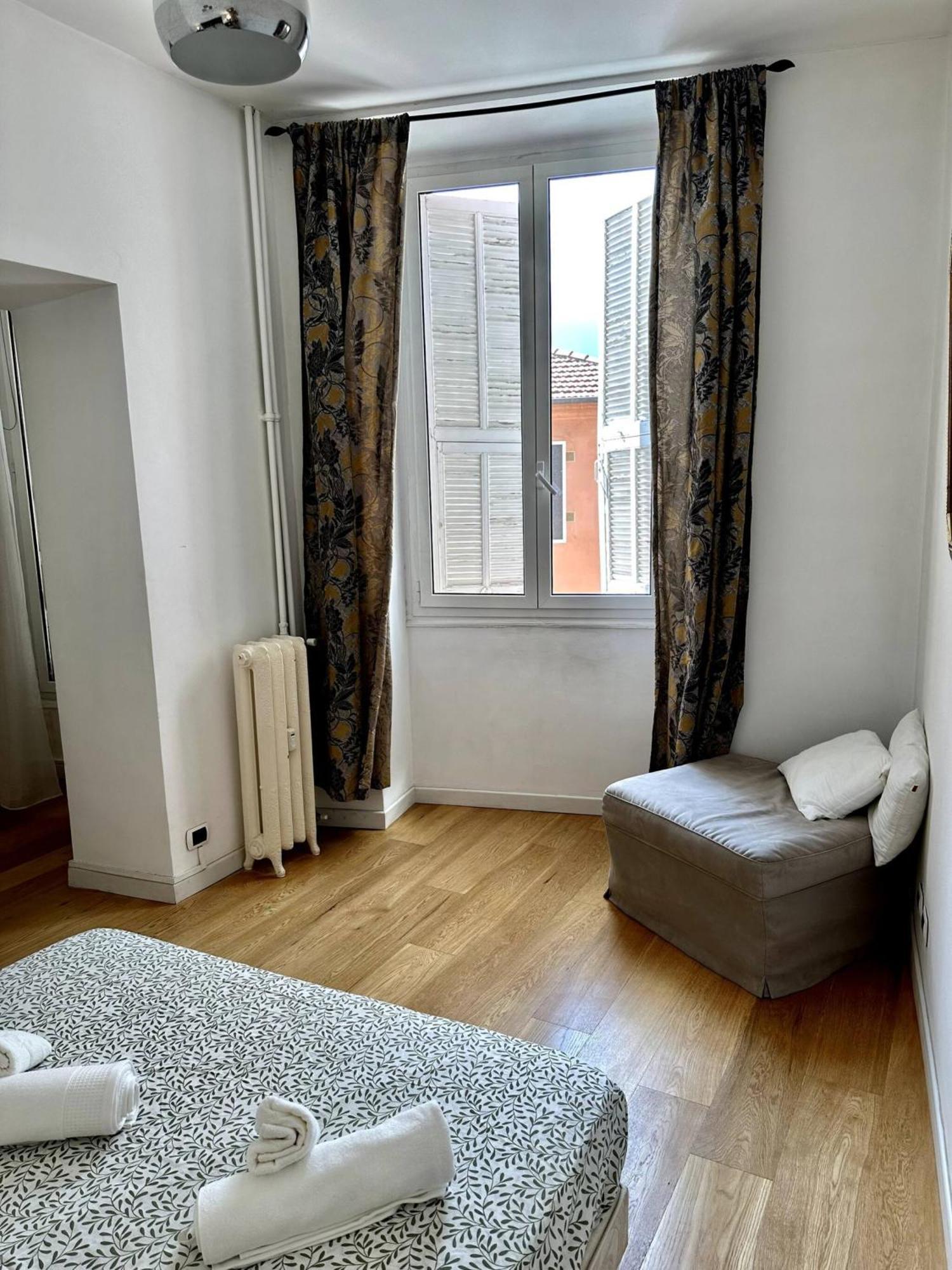 Beau 3 Pieces Vue Mer Menton Luaran gambar