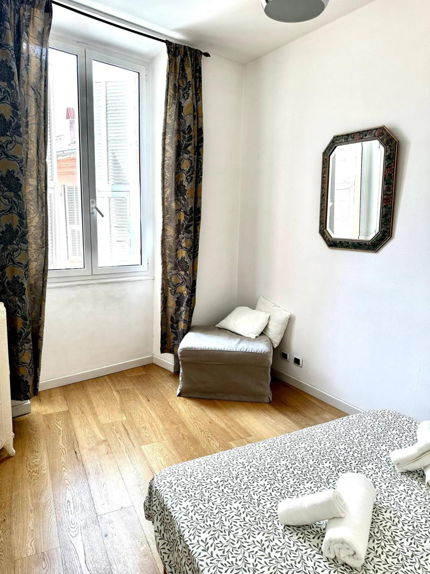 Beau 3 Pieces Vue Mer Menton Luaran gambar